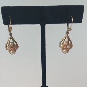 Vintage Avon Pearl Lever back Earrings